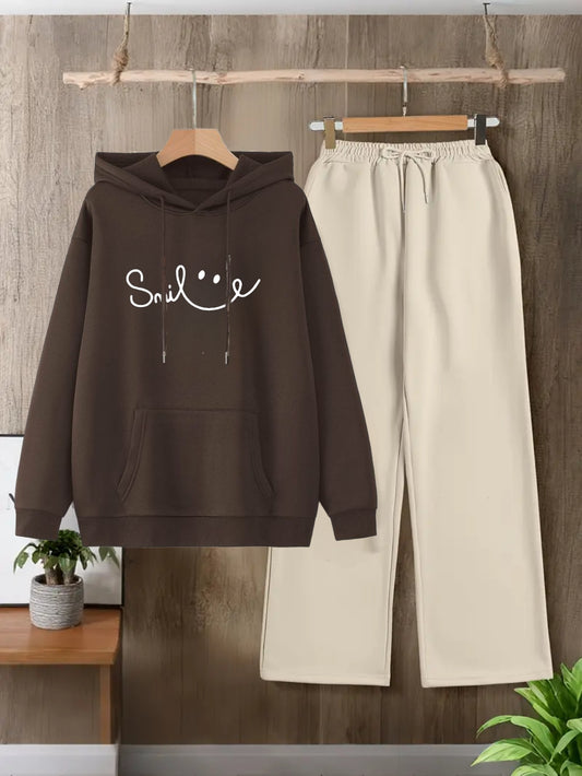 BROWN HOODIE SMILE-BEIGE FLAPPER