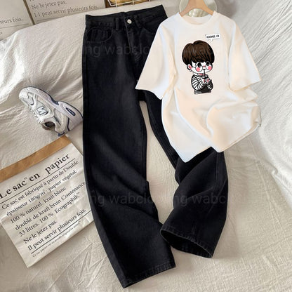 Black wide leg jeans - White T-shirt kookie